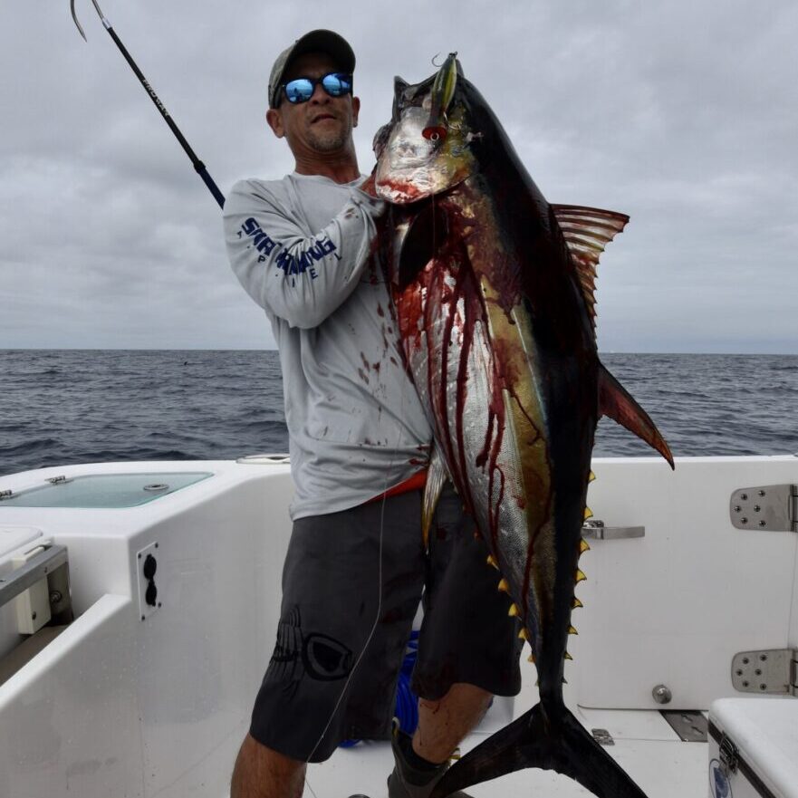 LARRY 85LB TUNA ON POPPER